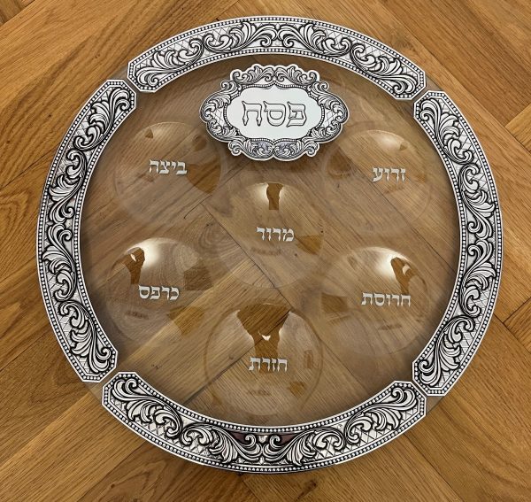 Plateau pour le seder de pessah en verre