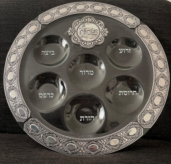 Plateau pour le seder de pessah en verre