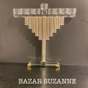 IMG_5841 HANOUKIA CRISTAL DOREE ET TRANSPARENTE H 34 CM