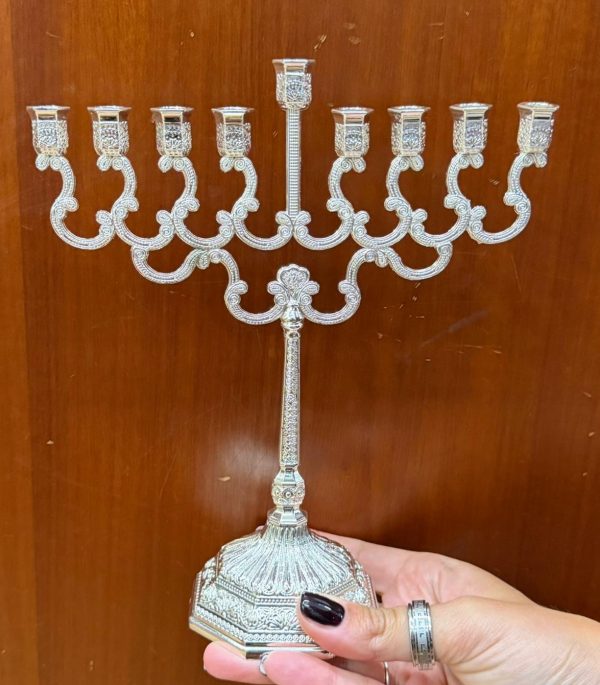 8d549325-a920-4f3b-b6d6-f1bf522402be Hanoukia Métal