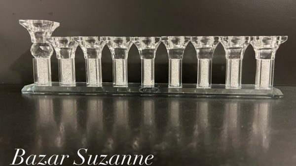 99EDEFB2-3F5C-4A1A-9ED7-E3D554D81F0E Hanoukia Cristal