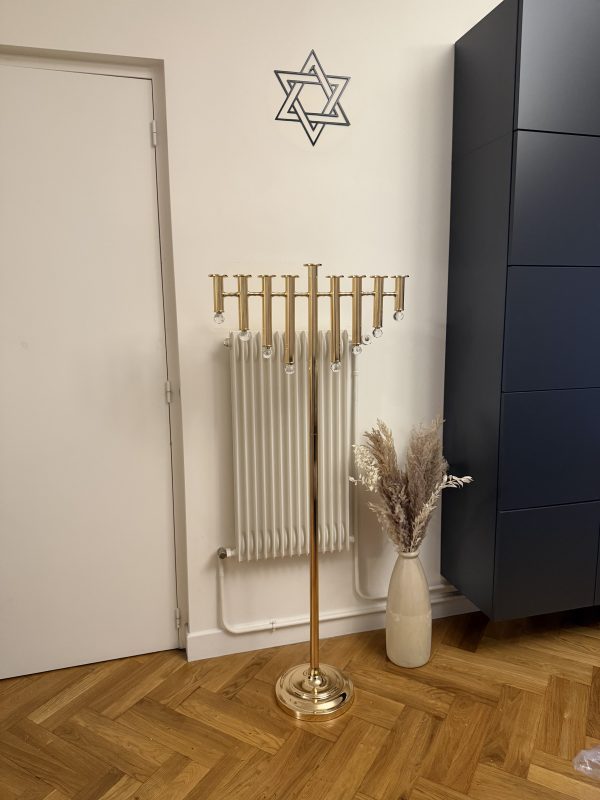 Hanoukia métal dorée 1m40 de hauteur