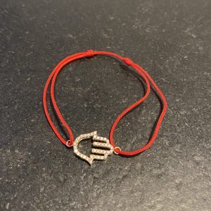 Bracelet Fil Rouge Coulissant main plaqué or et strass