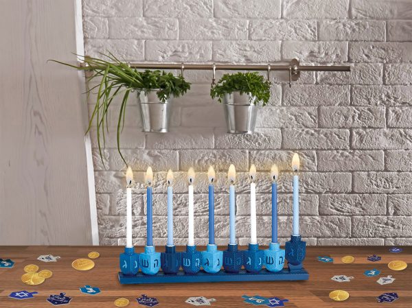 Hanoukia  en résine peinte à la main "Blue Dreidels"