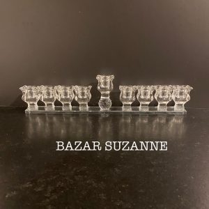 29743c0d-73e3-4d5d-9c4c-882e6f335816 Hanoukia » Cristal » simple