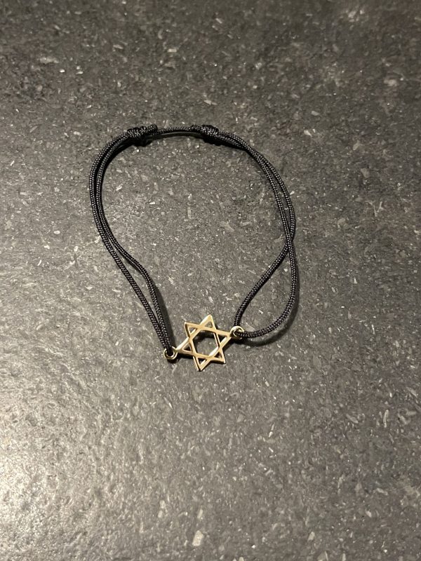 Bracelet fil Noir  coulissant et Maguen David Plaqué Or