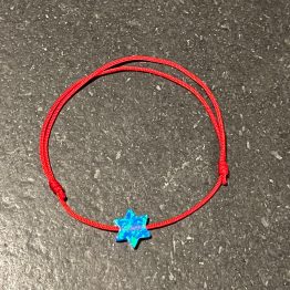 bracelet fil rouge + maguen bleue