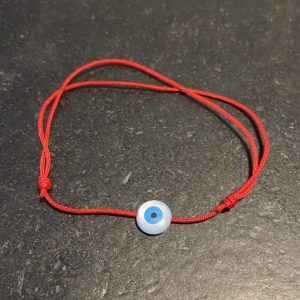 Bracelet Fil Rouge Coulissant Œil blanc et bleu en nacre