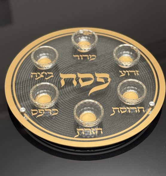 Plateau pour le seder de pessah en verre et coupelles en cristal