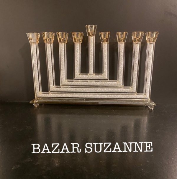 c4c8d5c5-73f9-4c35-bd68-bde3870dc8ba Hanoukia Cristal