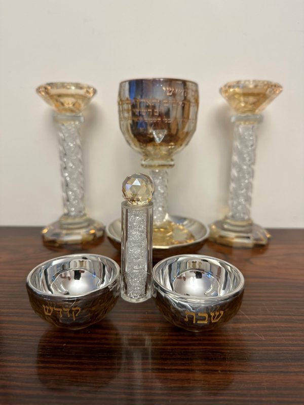 IMG_9102_1 COFFRET VERRE KIDOUCH SALIERE ET BOUGEOIR DE SHABBAT en cristal