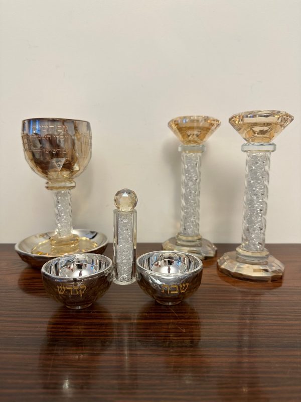 IMG_9105_1 COFFRET VERRE KIDOUCH SALIERE ET BOUGEOIR DE SHABBAT en cristal