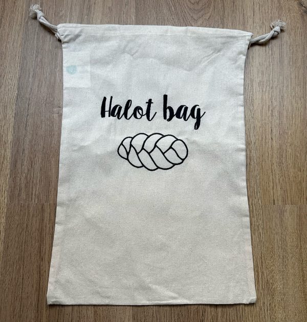 470942361_18335625889153790_4434691424087666422_n Halot Bag