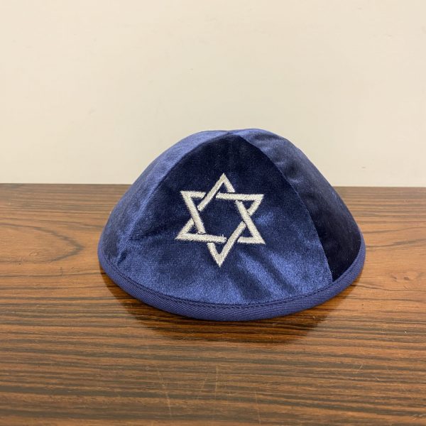 Kipa Velours bleu brodée Maguen David 