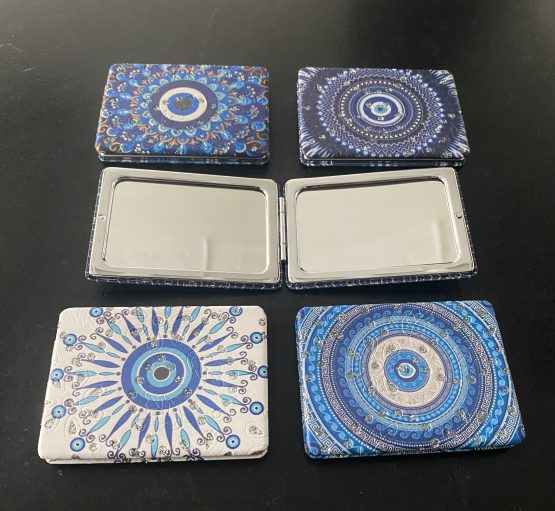 Miroir de poche décoratif