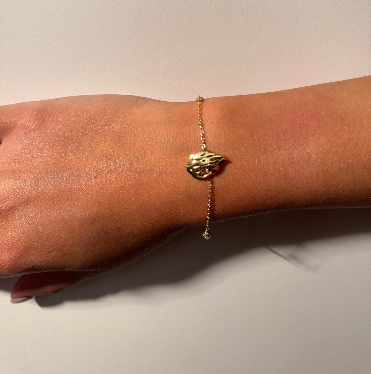 bracelet flamme plaque or lisse