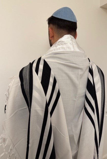 Talit Chaharit bandes noires gros fils