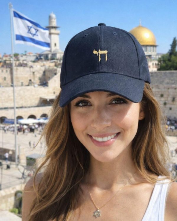 Casquette noire  brodée Haï 