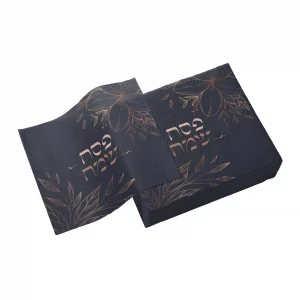 fe41dbc07792e6030462517ed34fe8237017fc7c2431f54b75a0ebbef74bb7d9 Serviettes en papier Pessah