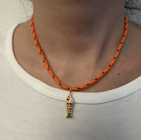 collier poisson ( 6 couleurs)