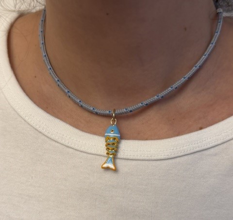 collier poisson ( 6 couleurs)